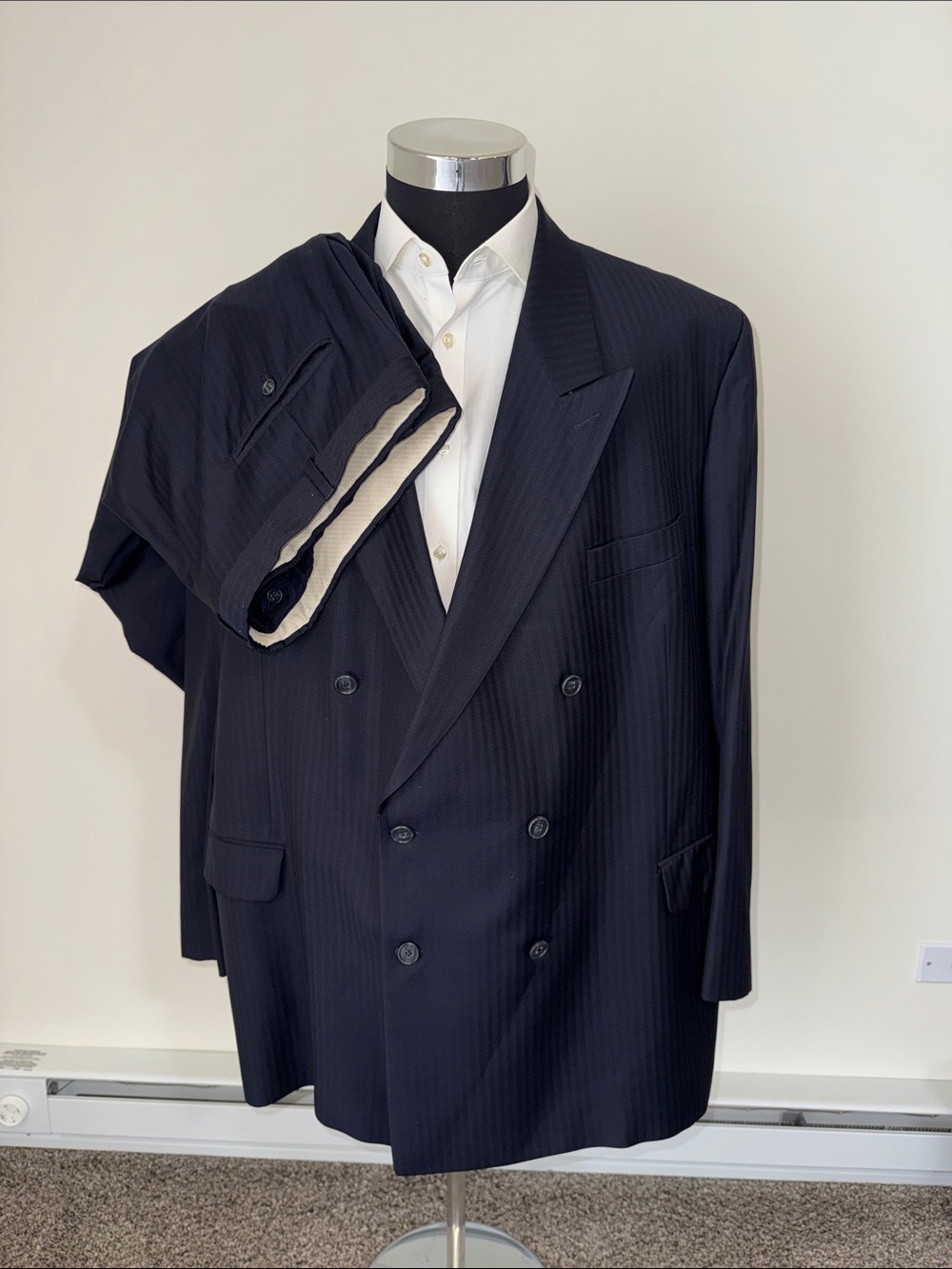 Jack Victor mens 52L navy blue stripe 100% wool double breast suit EUC